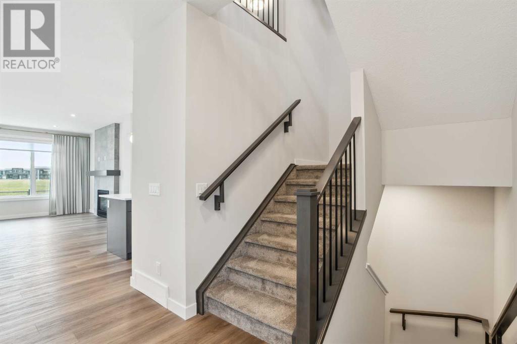 Photo 19 of 155 Chinook Winds Manor Sw, Airdrie AB