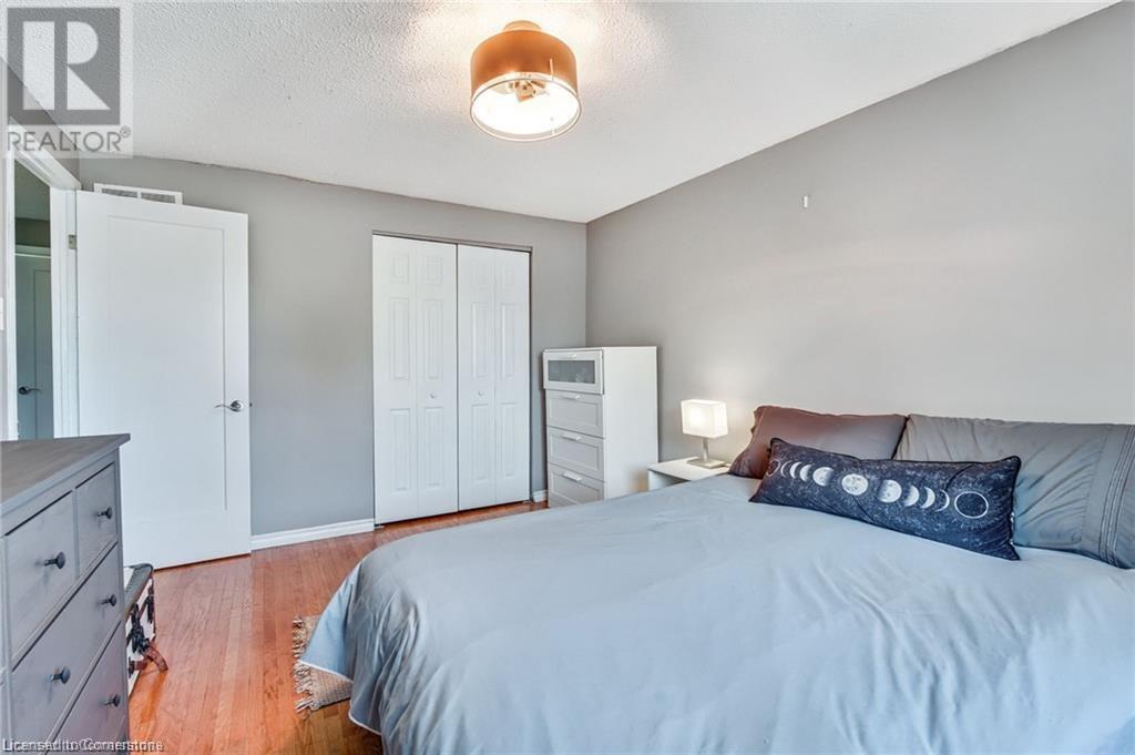 Photo 20 of 2700 Barton Street E Unit 2, Hamilton ON