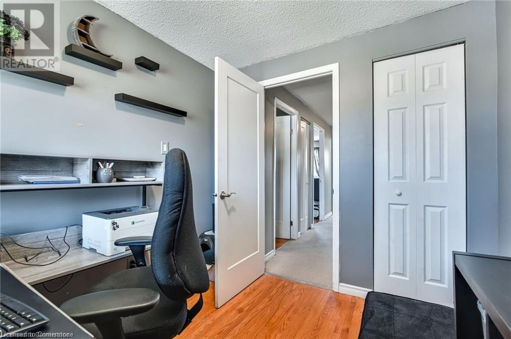 Photo 24 of 2700 Barton Street E Unit 2, Hamilton ON