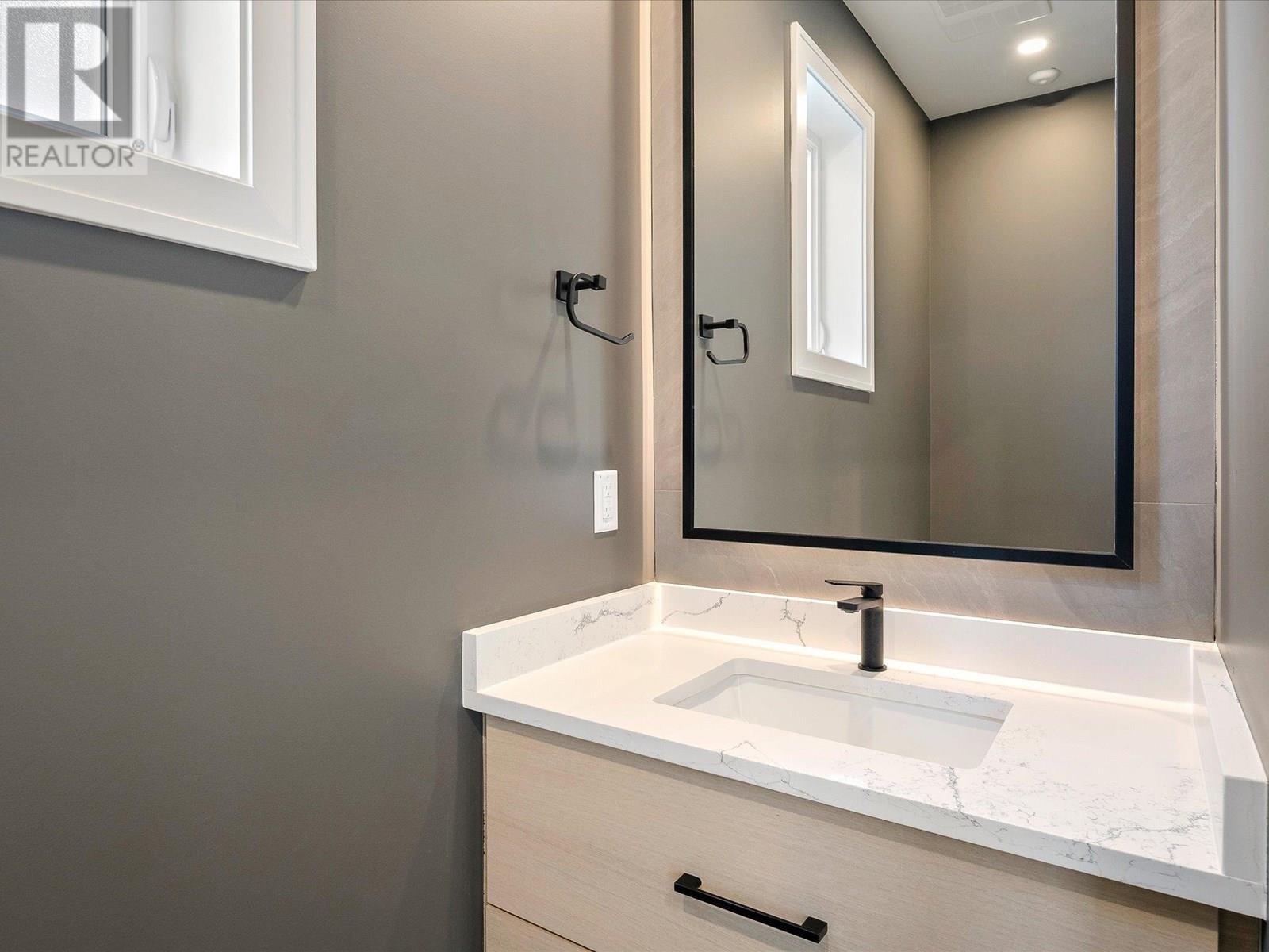 1005 PHARE CRESCENT, Pemberton
