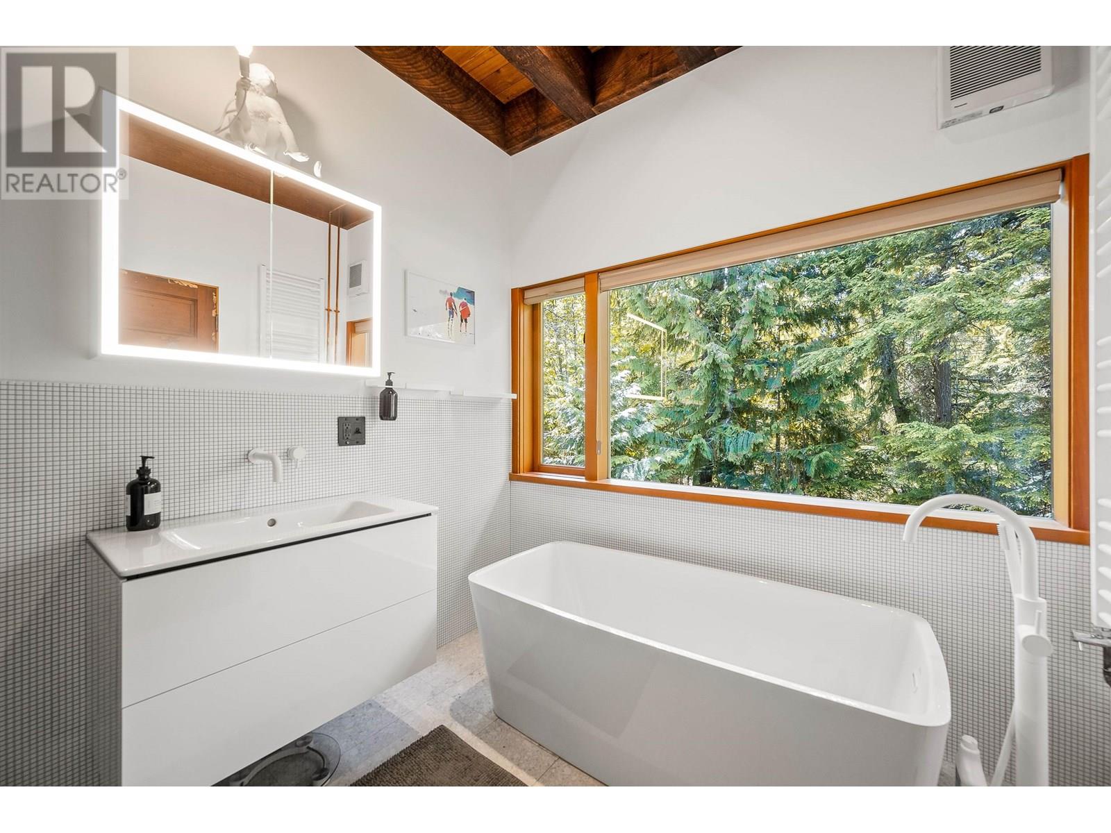 2177 TIMBER RIDGE, Whistler