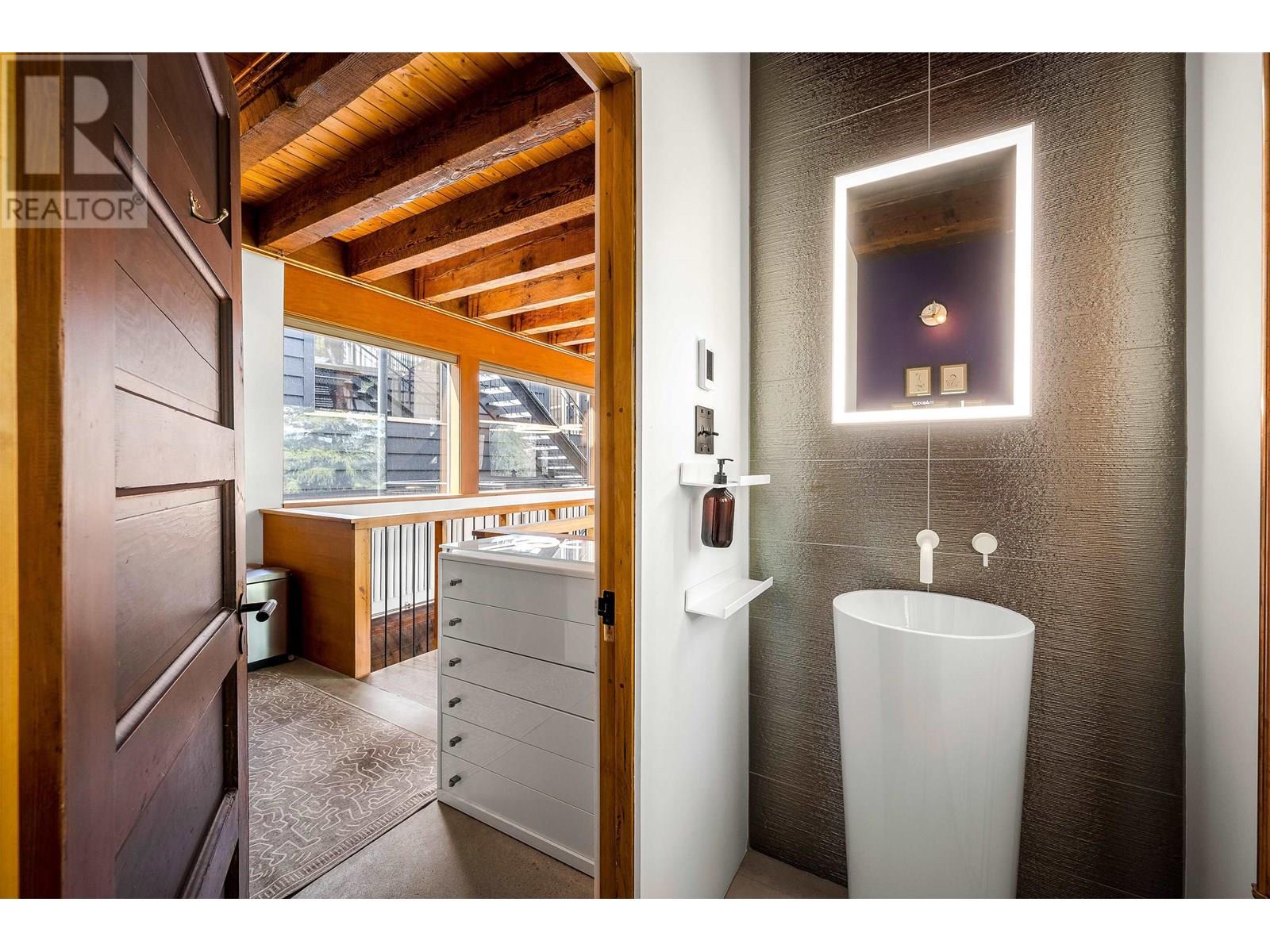 2177 TIMBER RIDGE, Whistler