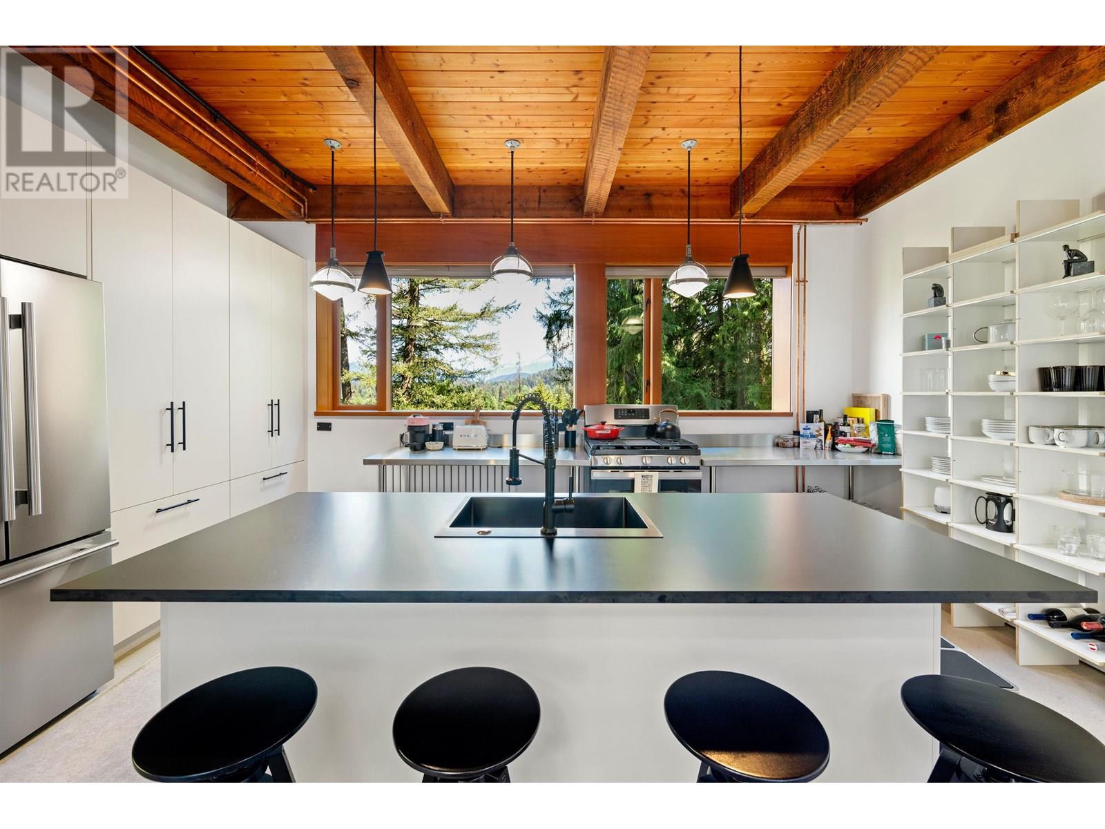 2177 TIMBER RIDGE, Whistler