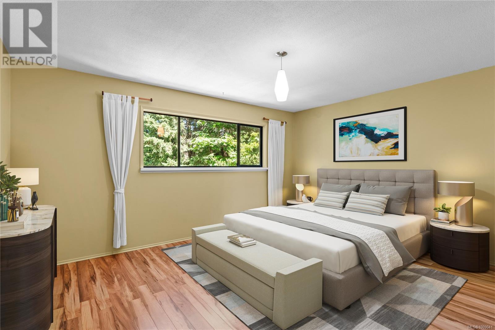 Photo 7 of 255 Sunningdale Rd E, Qualicum Beach BC