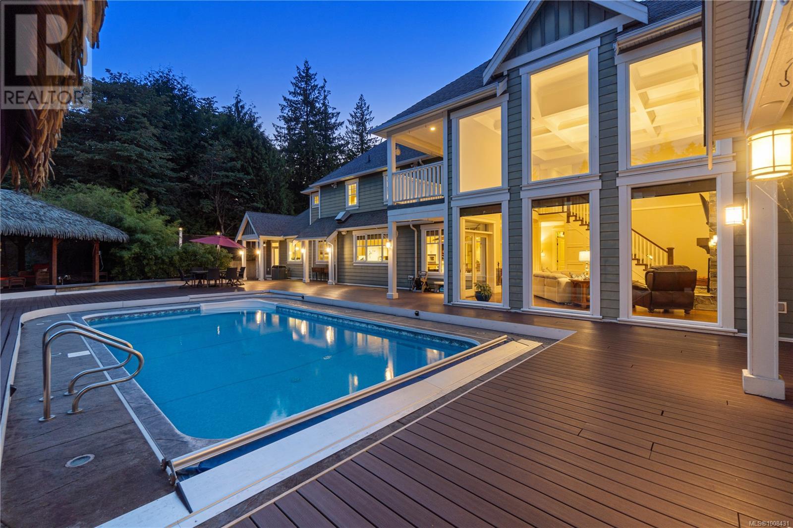 Photo 2 of 2233 Ashlee Rd, Nanaimo BC