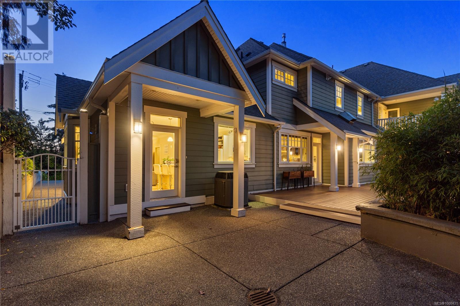 Photo 8 of 2233 Ashlee Rd, Nanaimo BC