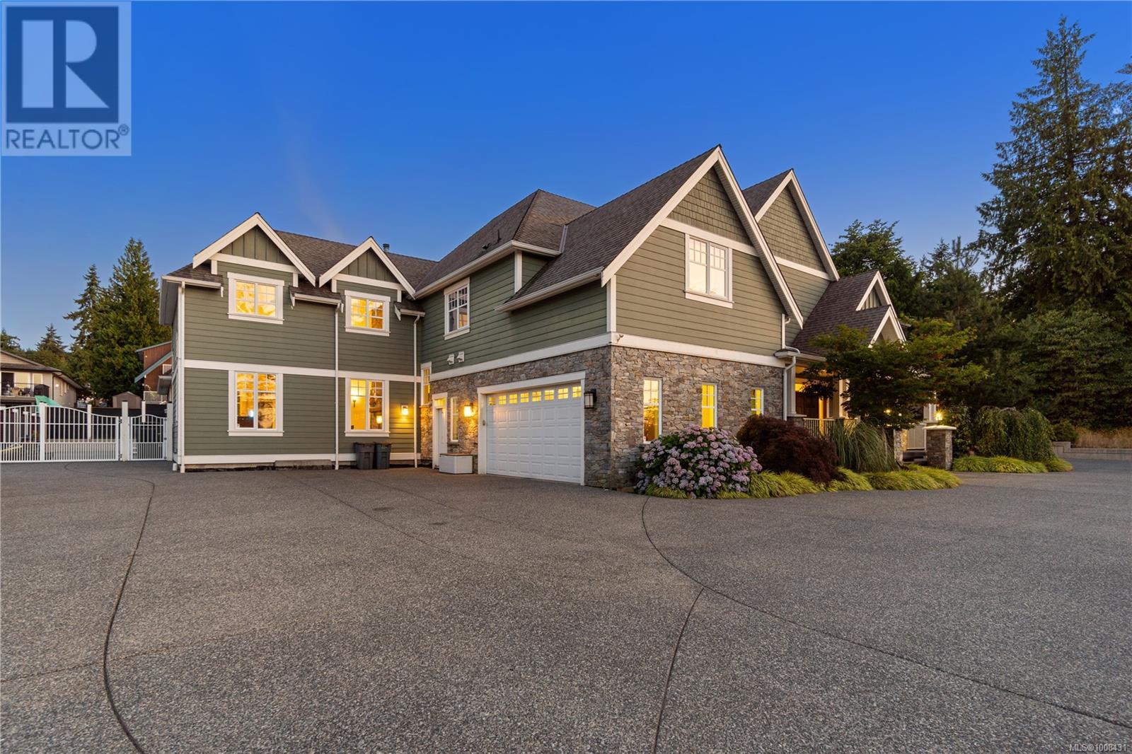 Photo 11 of 2233 Ashlee Rd, Nanaimo BC
