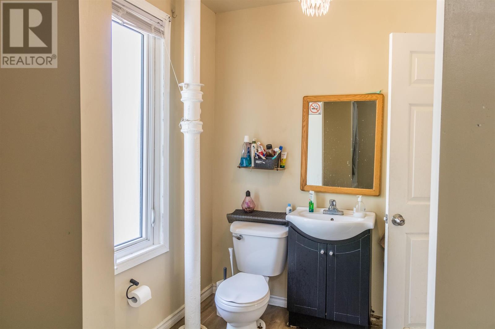 Photo 11 of 389 Bush St, Sault Ste Marie ON