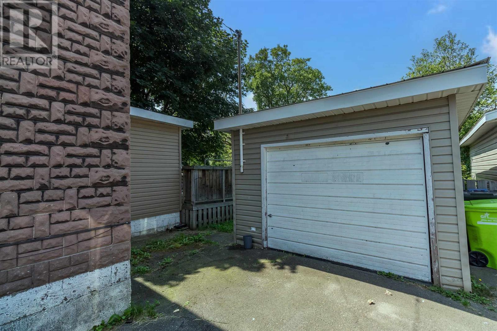 Photo 18 of 389 Bush St, Sault Ste Marie ON
