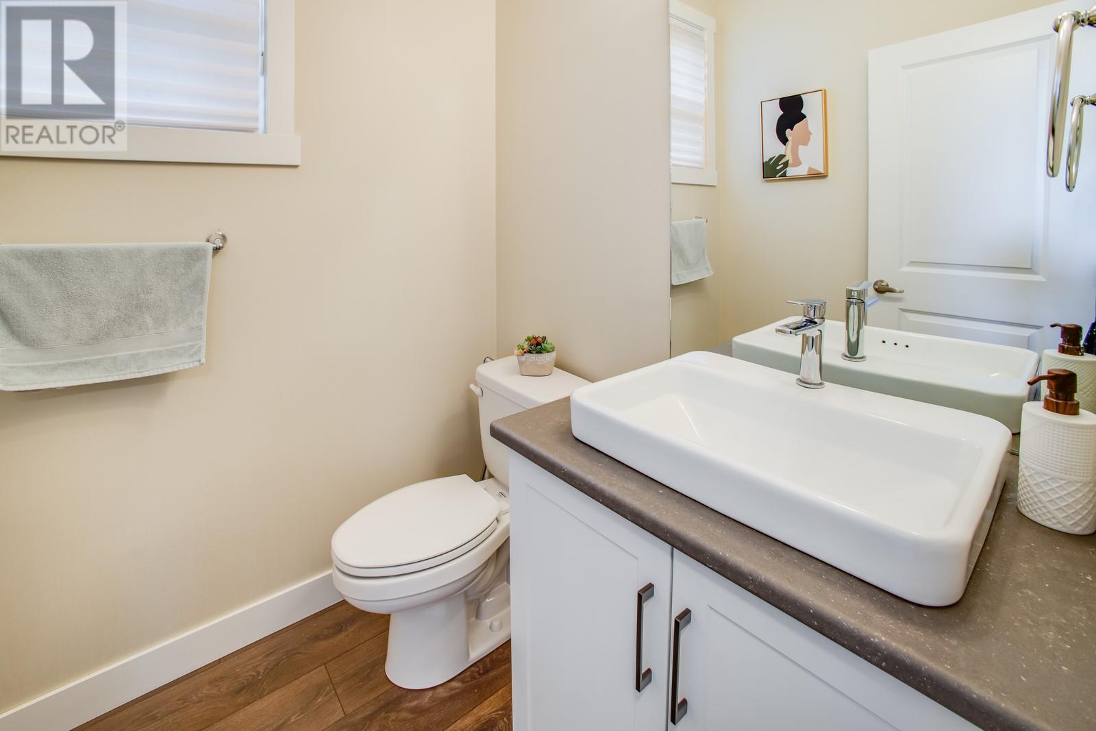 2893 Robinson Road Unit# 11, Lake Country