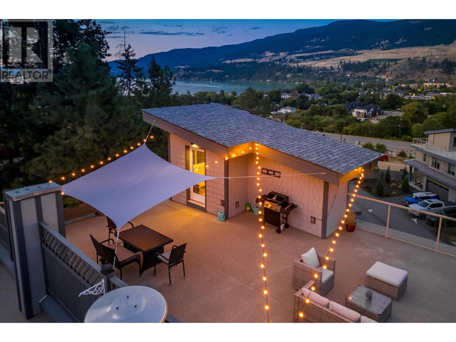 2893 Robinson Road Unit# 11, Lake Country