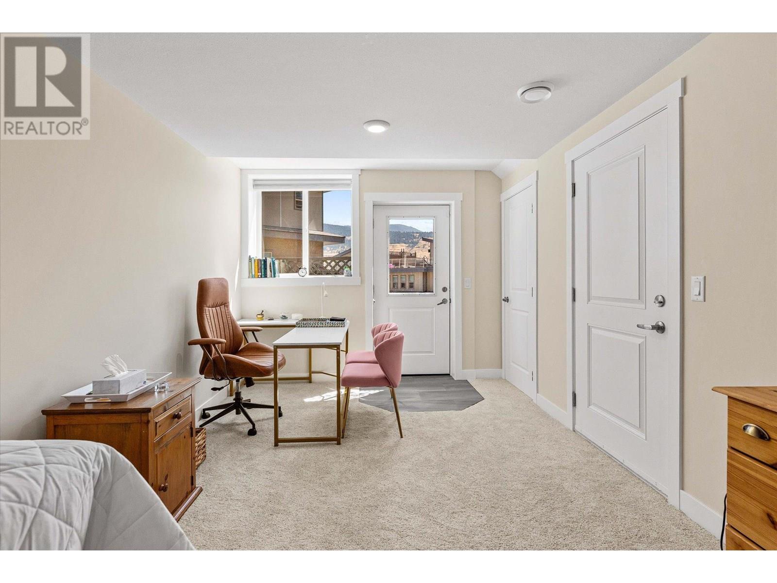 2893 Robinson Road Unit# 11, Lake Country