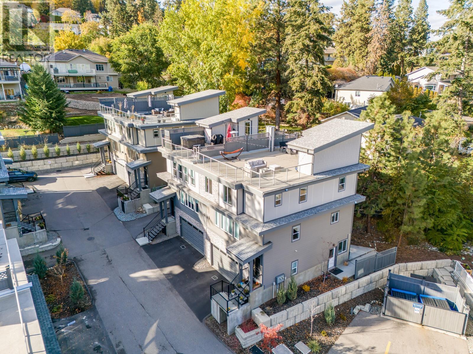 2893 Robinson Road Unit# 11, Lake Country