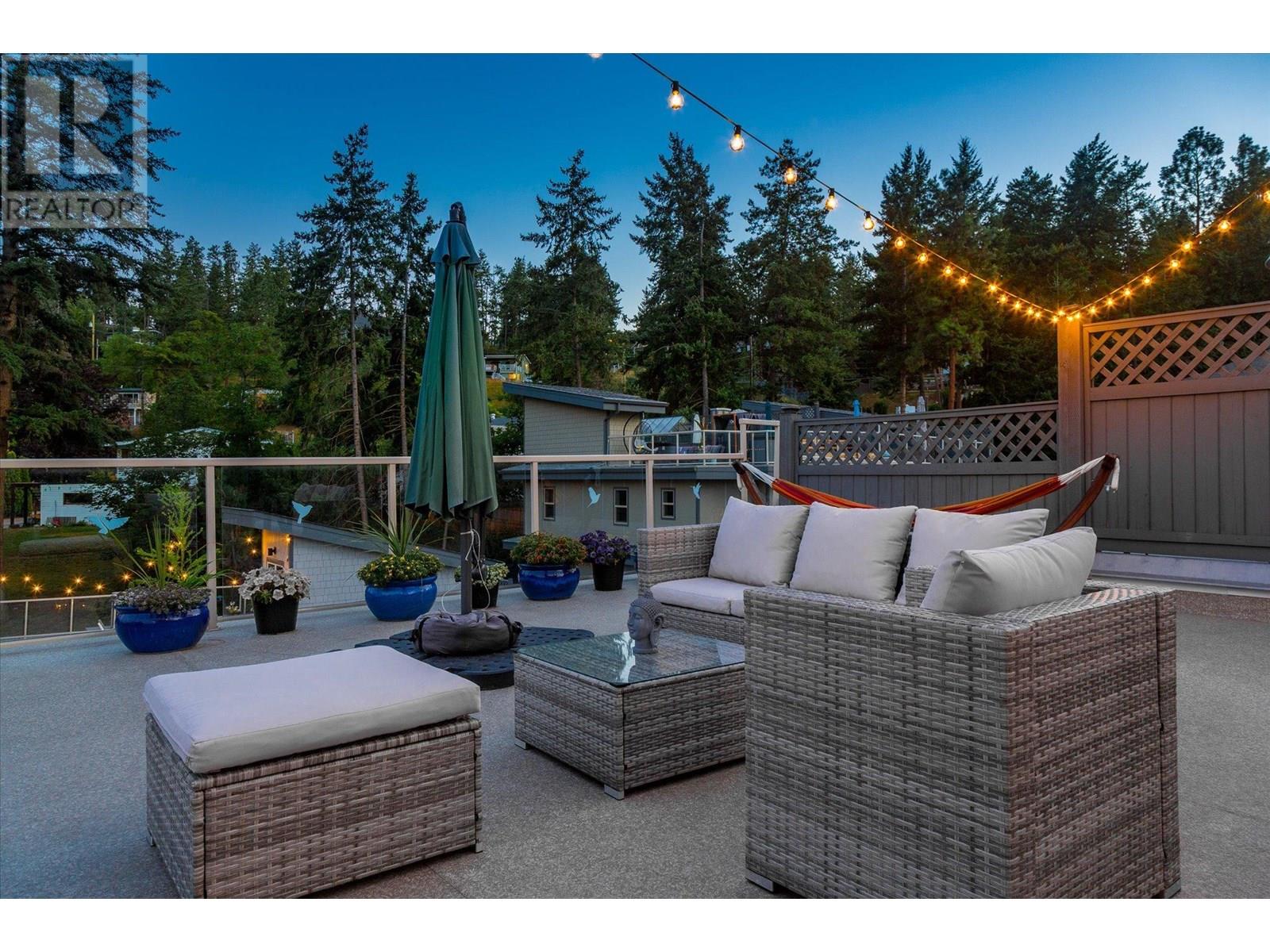 2893 Robinson Road Unit# 11, Lake Country