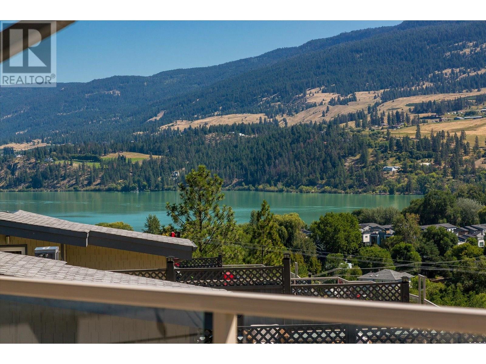 2893 Robinson Road Unit# 11, Lake Country