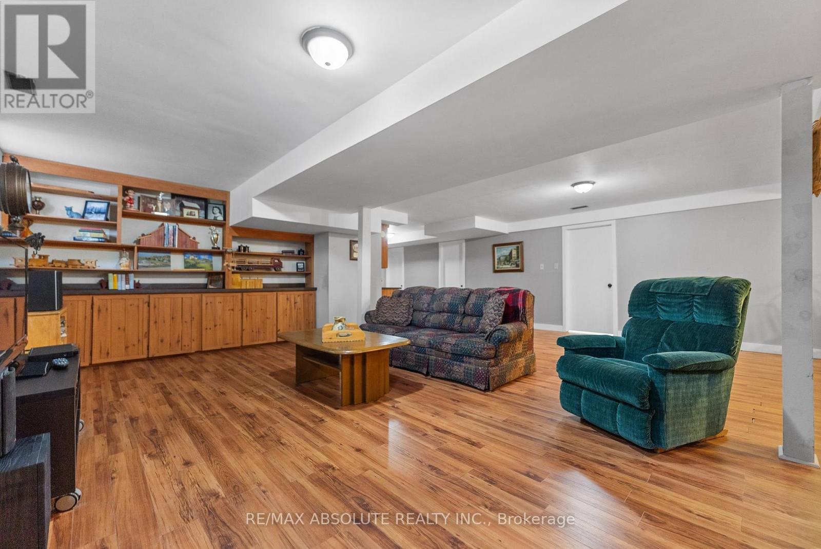 Photo 33 of 33 Old Orchard Lane, Mcnab Braeside ON