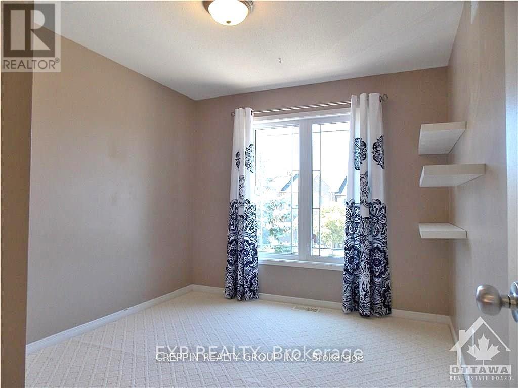 Photo 16 of 169 Sorento Street, Ottawa ON