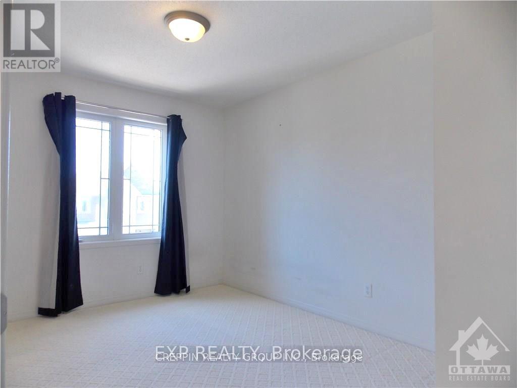 Photo 17 of 169 Sorento Street, Ottawa ON