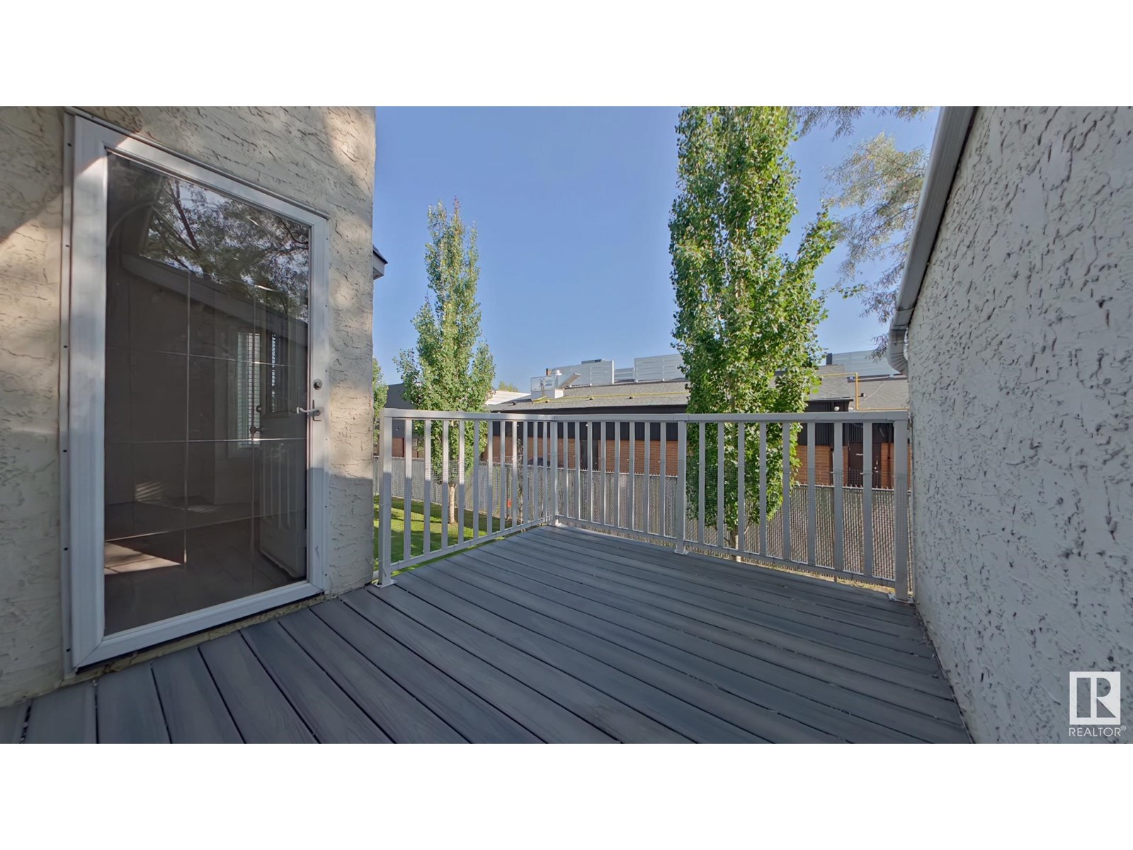 Photo 24 of 31 3520 60 St Nw, Edmonton AB