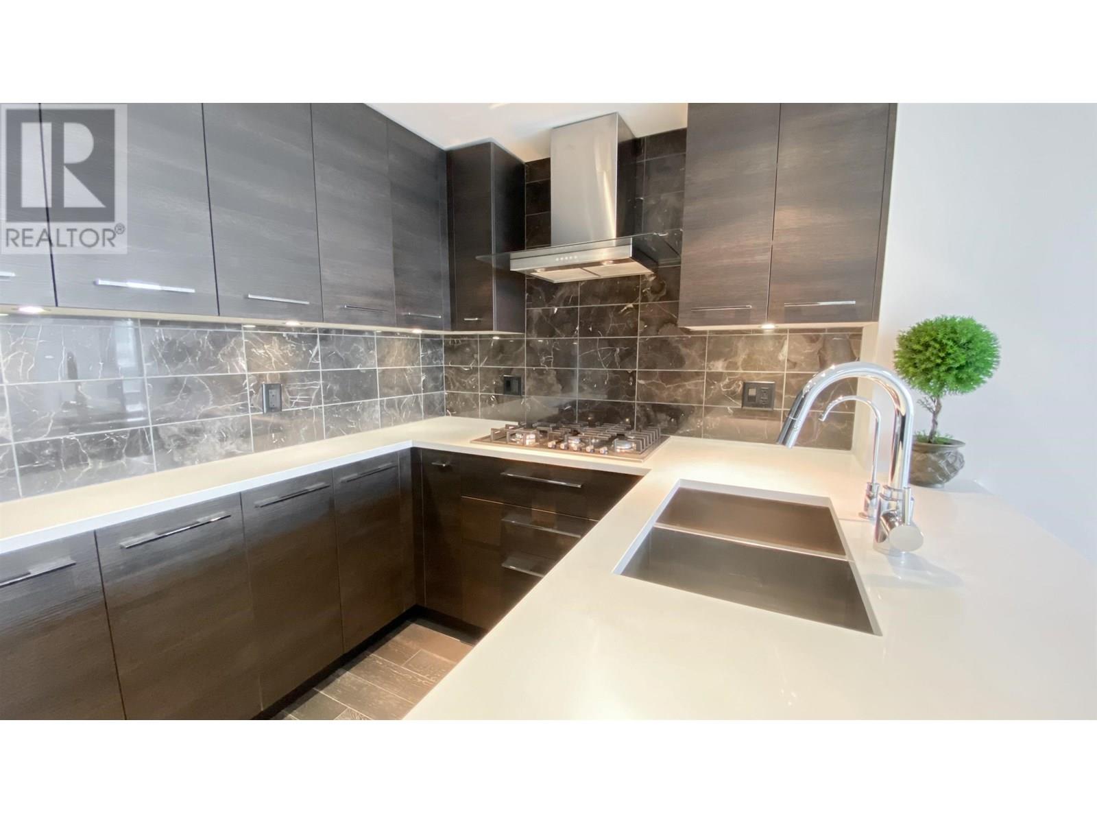 Photo 23 of 1706 7488 Lansdowne Road, Richmond BC