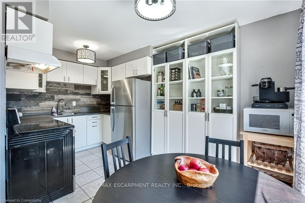 Photo 28 of 2 2700 Barton Street E, Hamilton ON