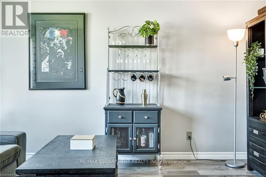 Photo 16 of 2 2700 Barton Street E, Hamilton ON