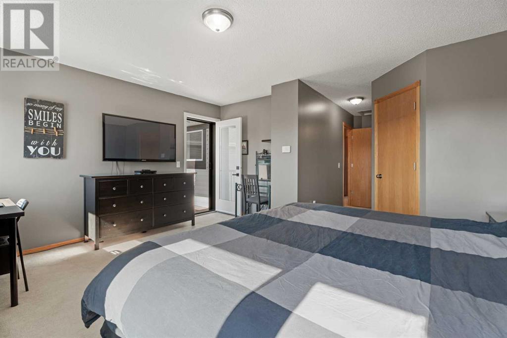 Single Family House for Sale in  Covewood Park NE Coventry Hills Calgary 