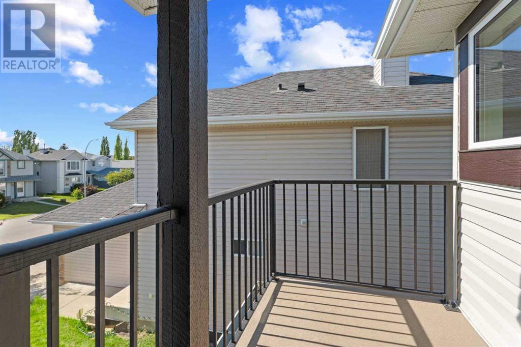 Single Family House for Sale in  Covewood Park NE Coventry Hills Calgary 