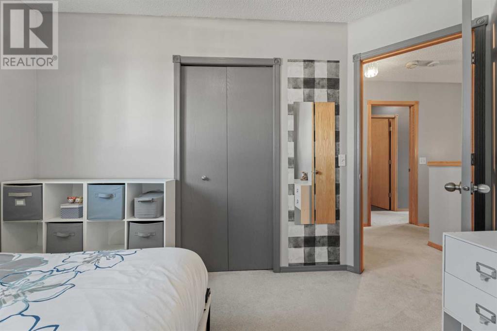 Single Family House for Sale in  Covewood Park NE Coventry Hills Calgary 
