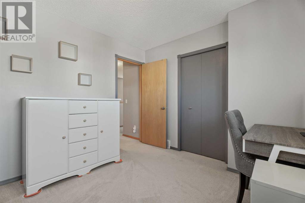 Single Family House for Sale in  Covewood Park NE Coventry Hills Calgary 