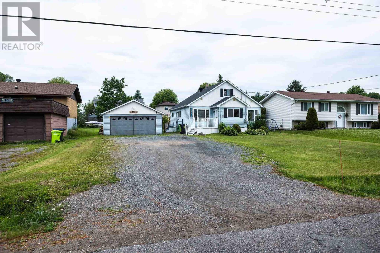 Photo 3 of 180 River Rd, Sault Ste Marie ON
