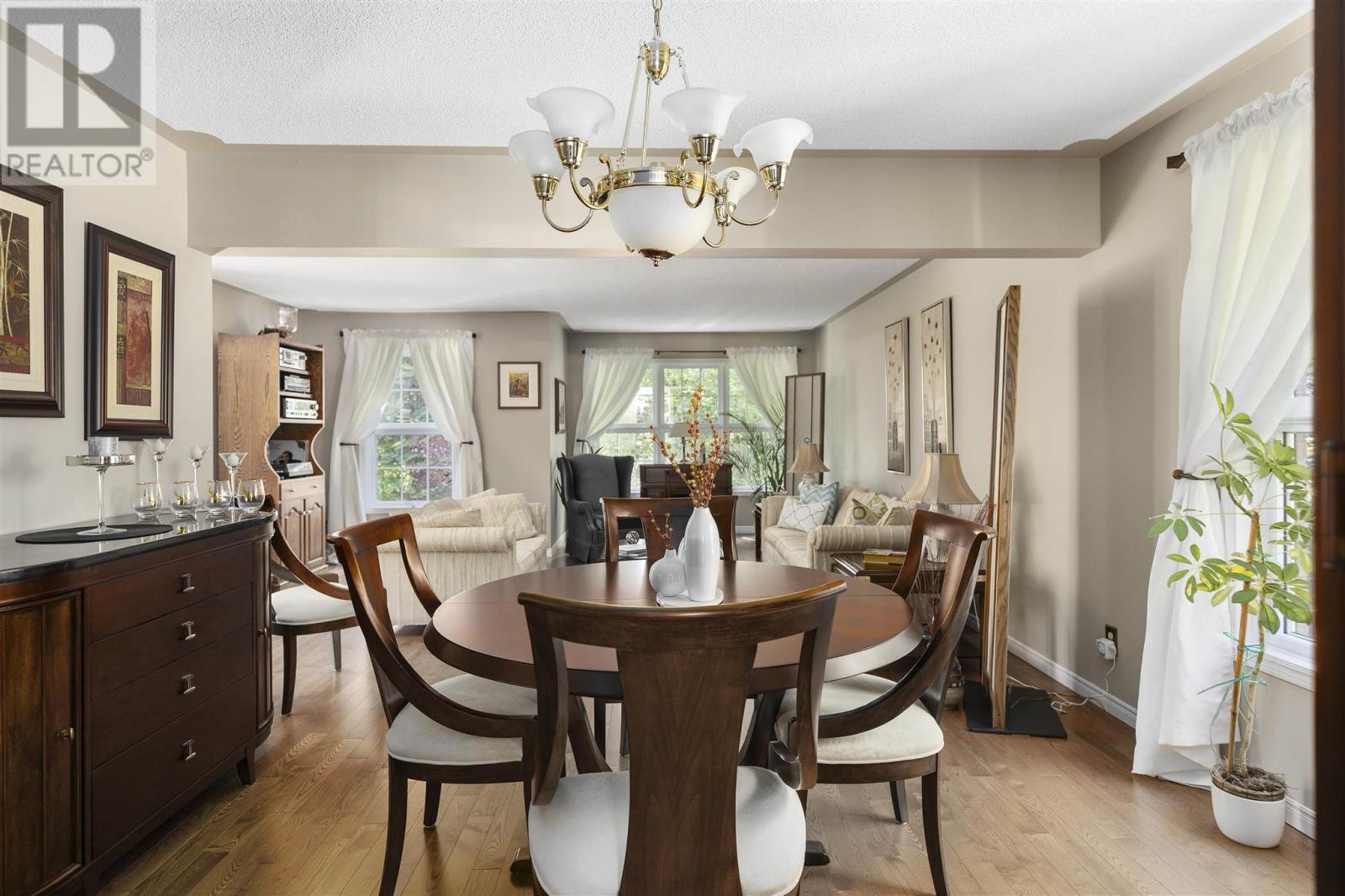 Photo 12 of 73 Birkshire Pl, Sault Ste Marie ON