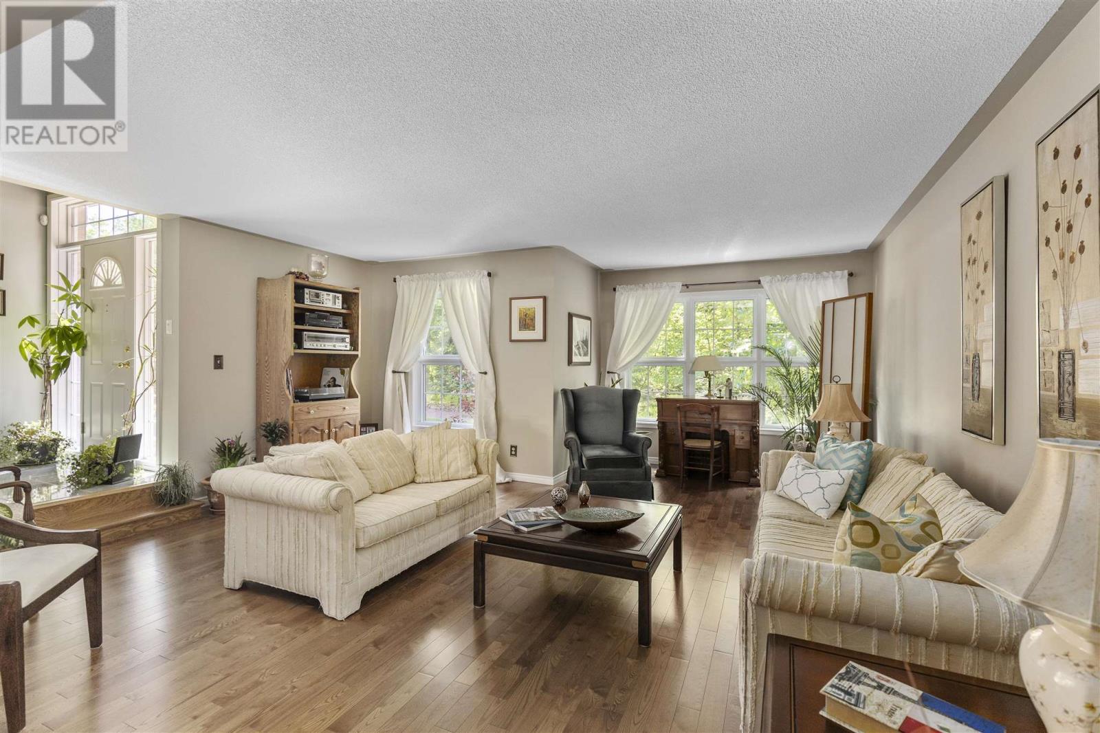 Photo 14 of 73 Birkshire Pl, Sault Ste Marie ON