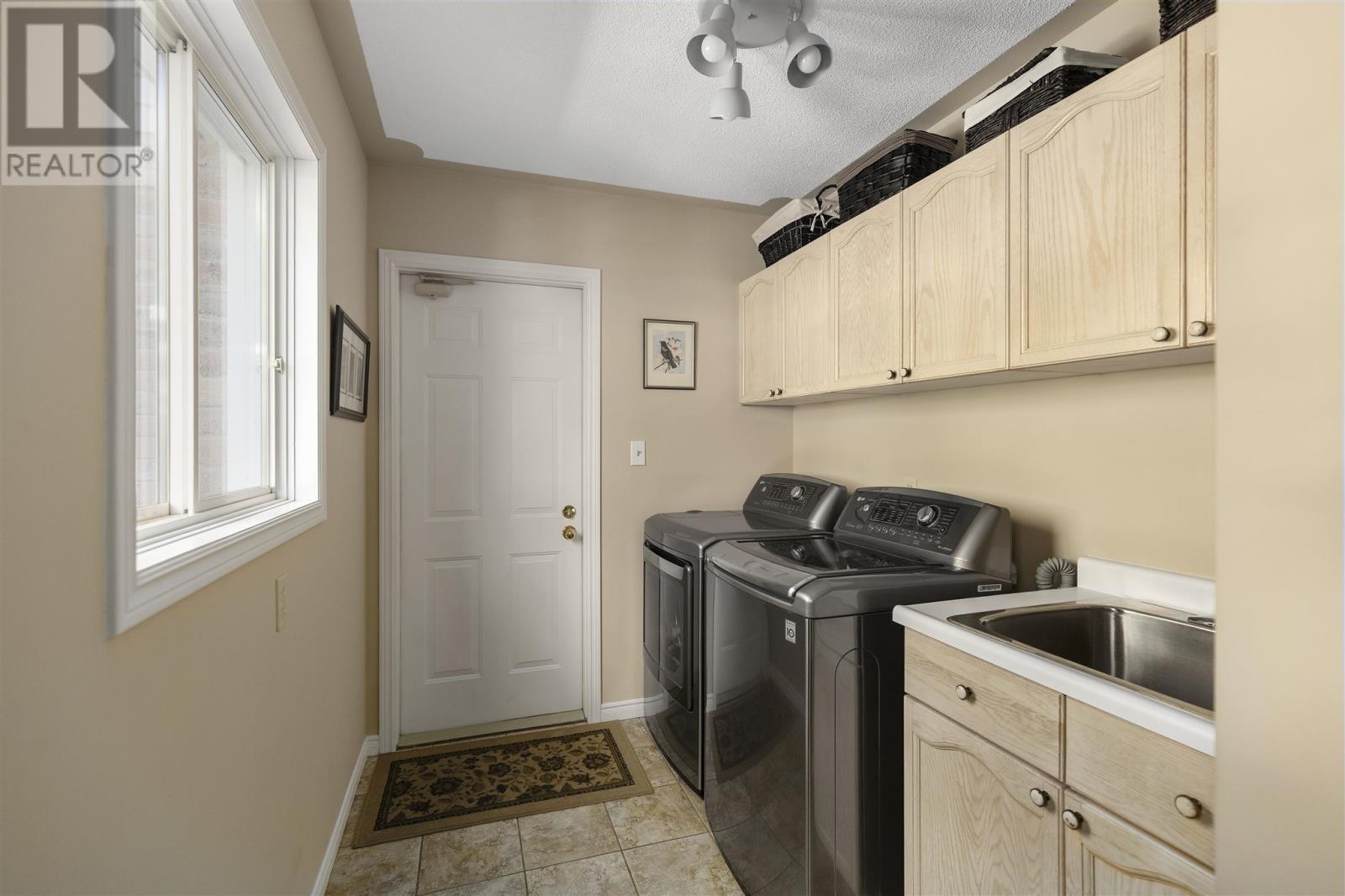 Photo 29 of 73 Birkshire Pl, Sault Ste Marie ON