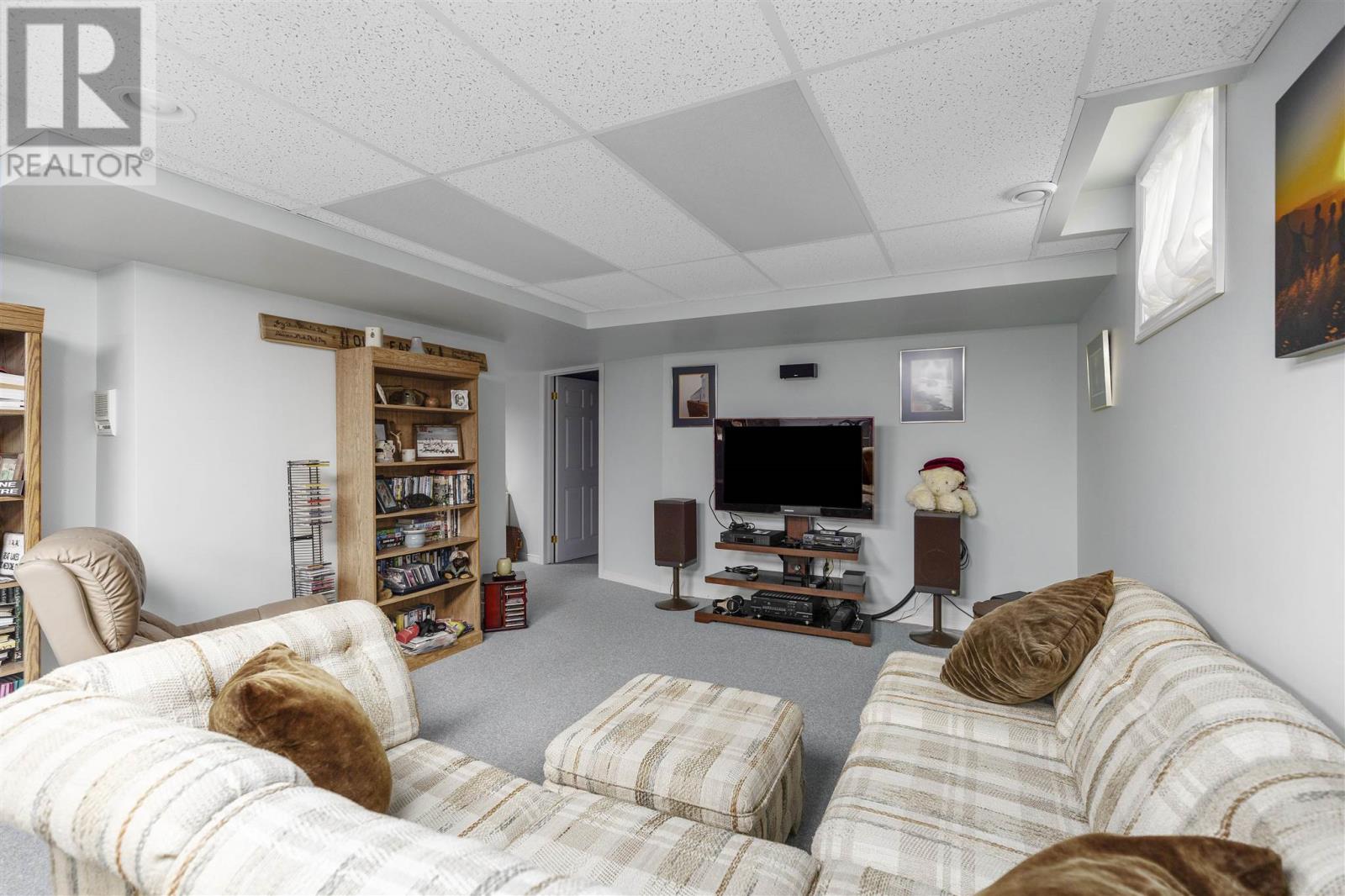Photo 32 of 73 Birkshire Pl, Sault Ste Marie ON