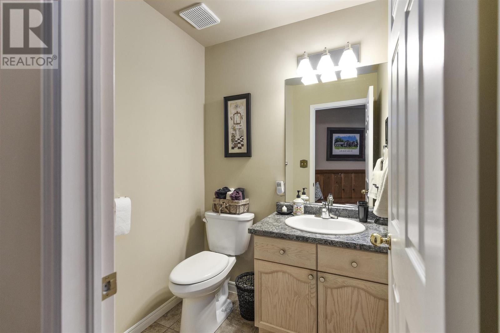 Photo 24 of 73 Birkshire Pl, Sault Ste Marie ON