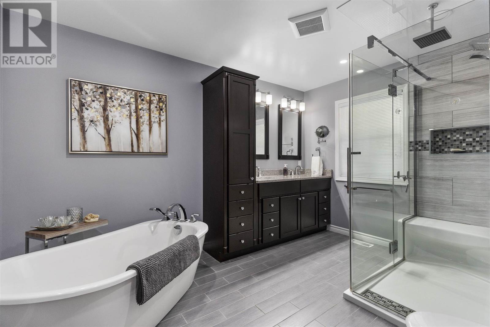 Photo 18 of 73 Birkshire Pl, Sault Ste Marie ON