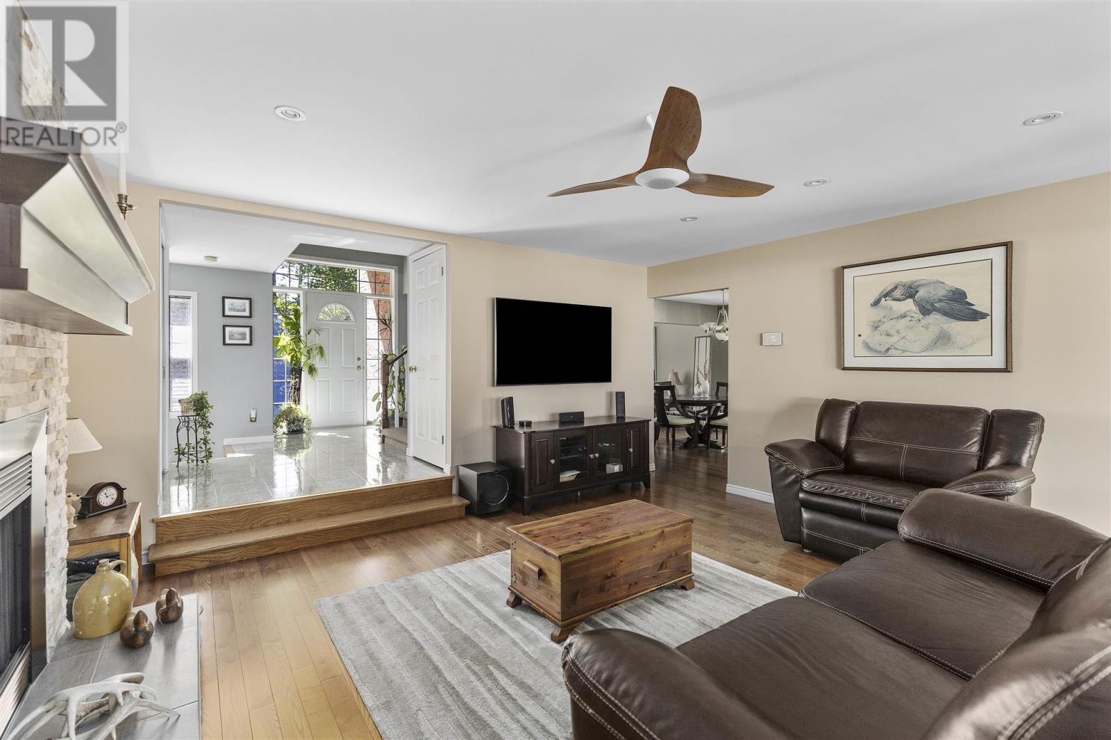 Photo 4 of 73 Birkshire Pl, Sault Ste Marie ON