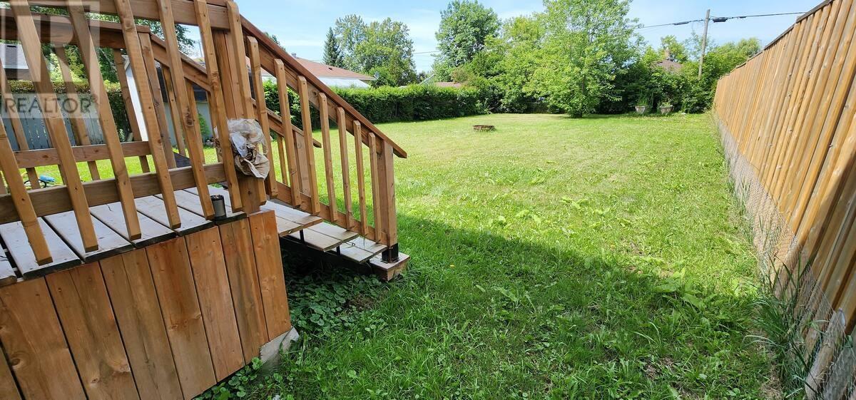 Photo 15 of 17 Linstedt St, Sault Ste Marie ON