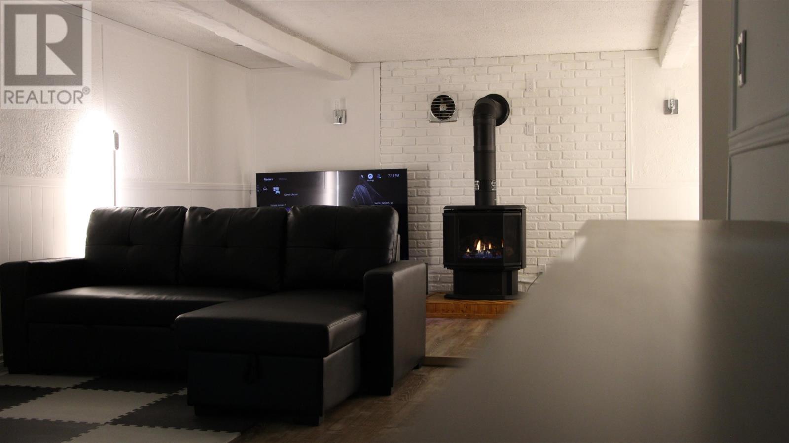 Photo 14 of 70 Wiber St, Sault Ste Marie ON