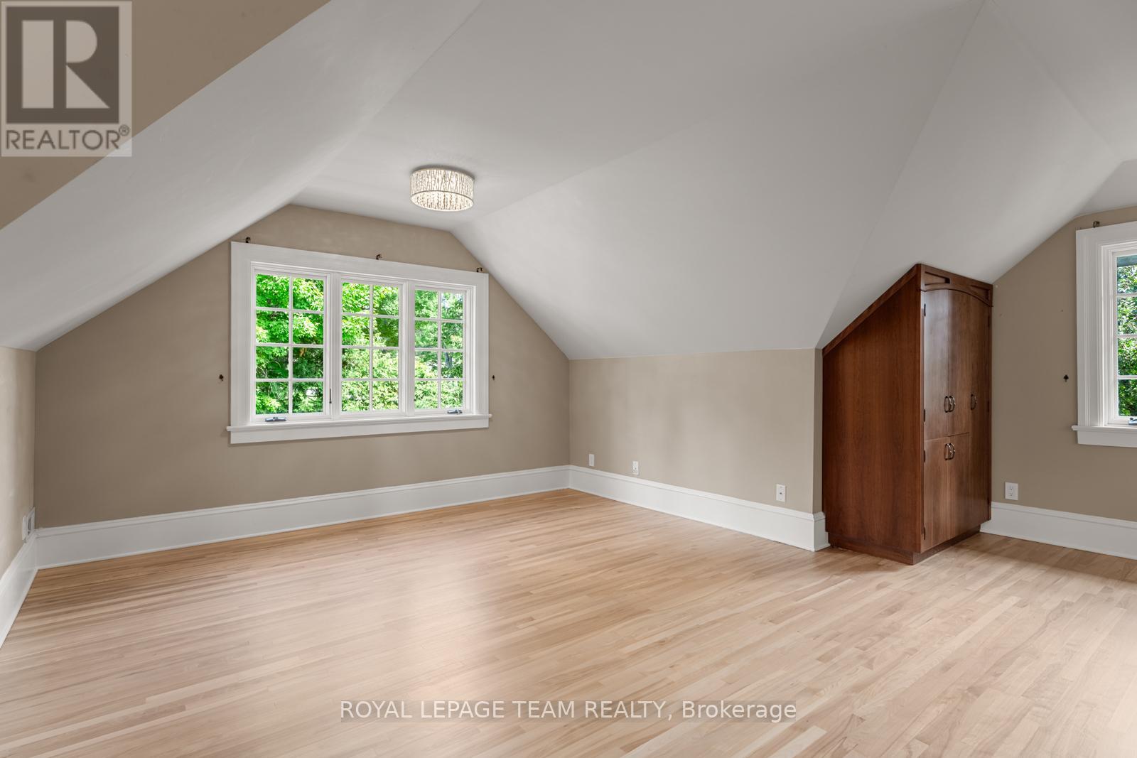 Photo 14 of 308 Manor Avenue, Ottawa ON