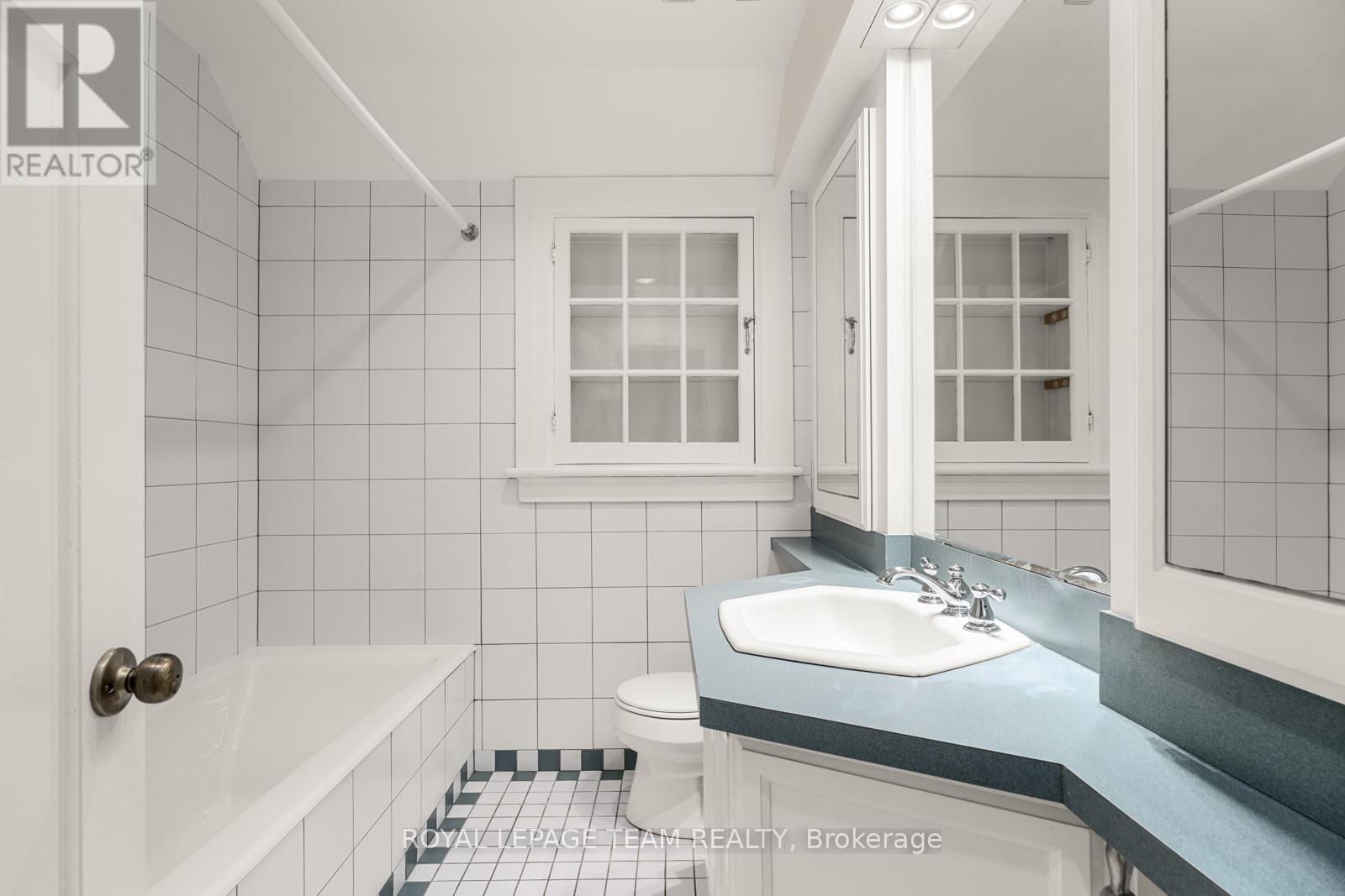 Photo 17 of 308 Manor Avenue, Ottawa ON