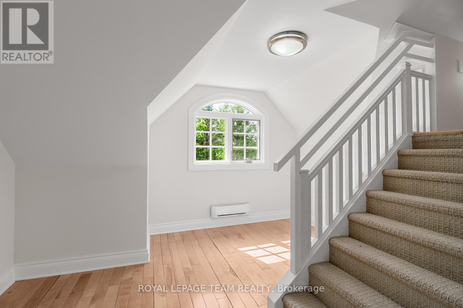 Photo 20 of 308 Manor Avenue, Ottawa ON