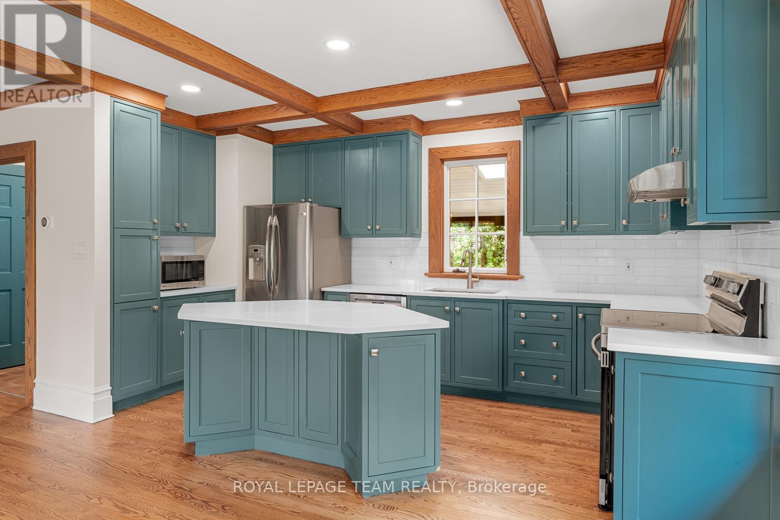 Photo 9 of 308 Manor Avenue, Ottawa ON