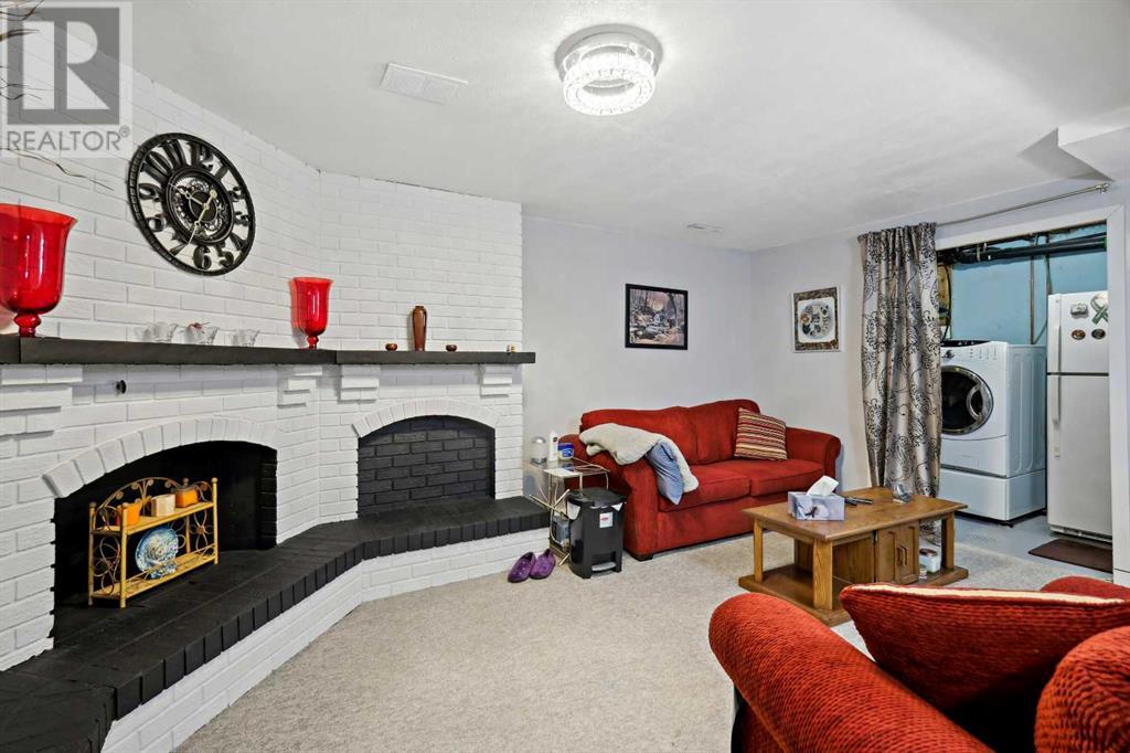 Single Family House for Sale in  Penworth Way SE Penbrooke Meadows Calgary 