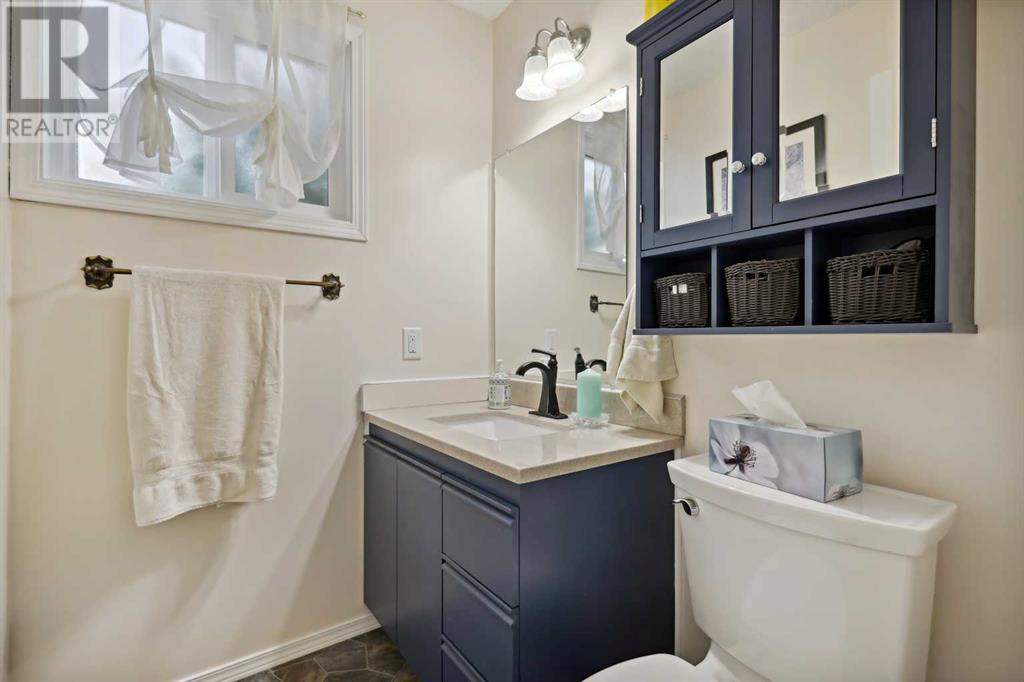 Single Family House for Sale in  Penworth Way SE Penbrooke Meadows Calgary 