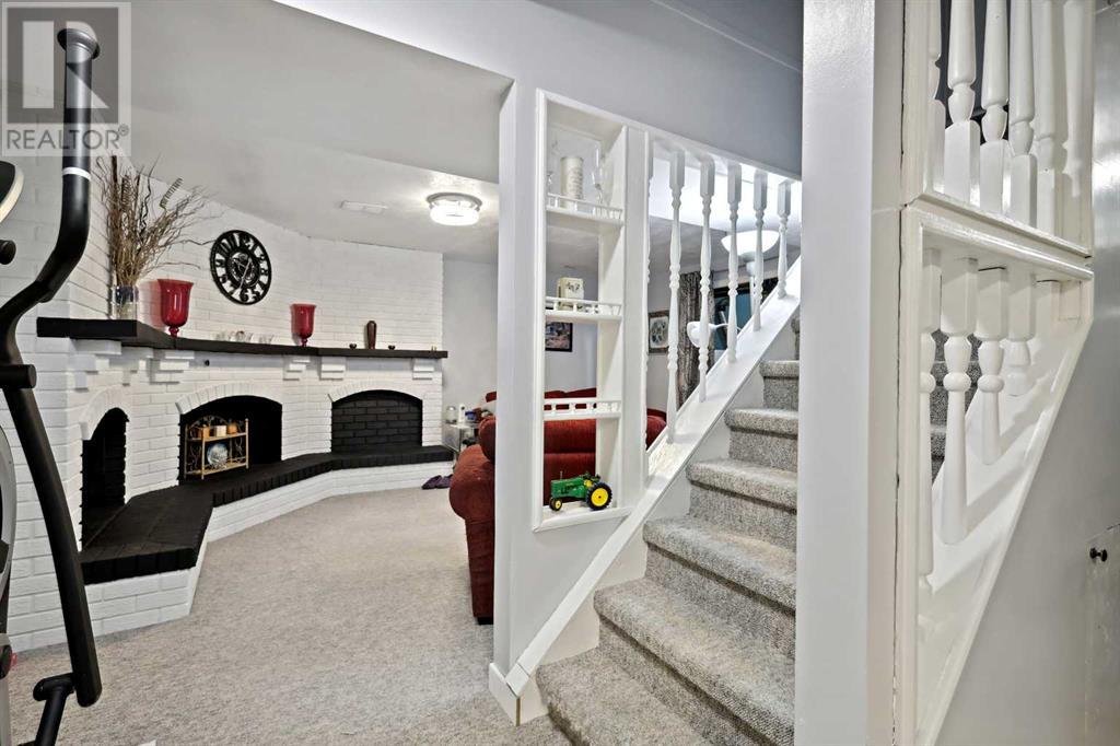 Single Family House for Sale in  Penworth Way SE Penbrooke Meadows Calgary 