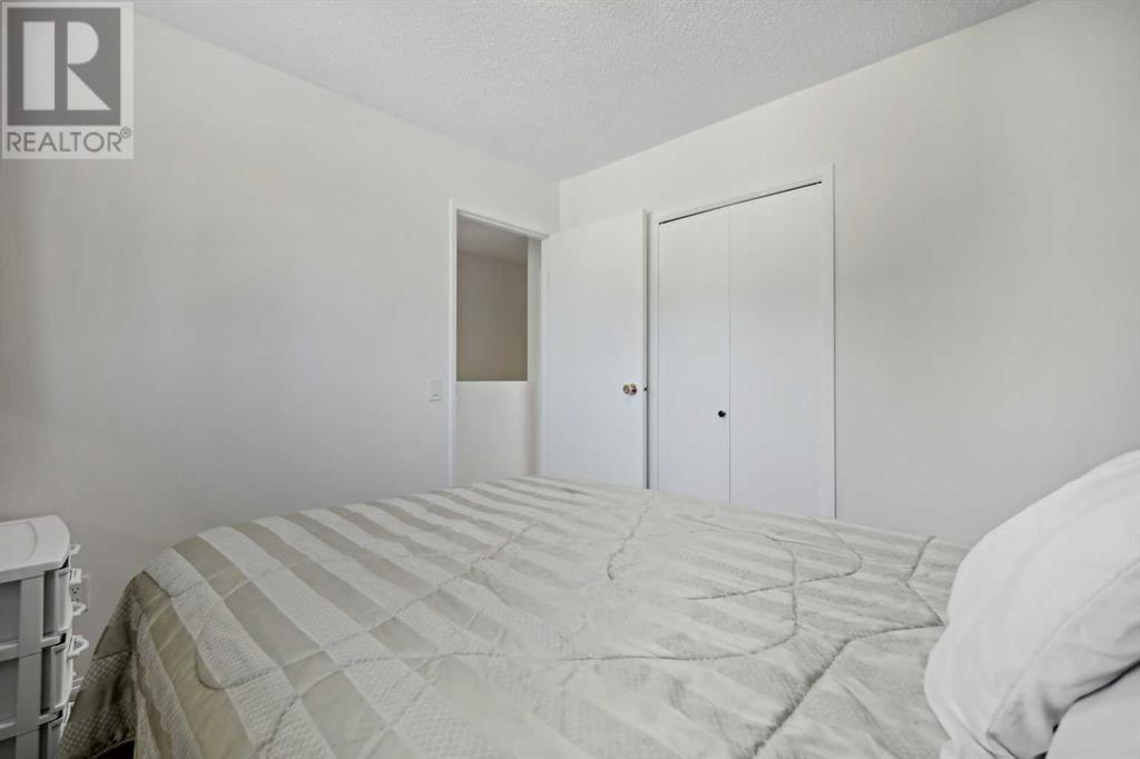 Single Family House for Sale in  Penworth Way SE Penbrooke Meadows Calgary 