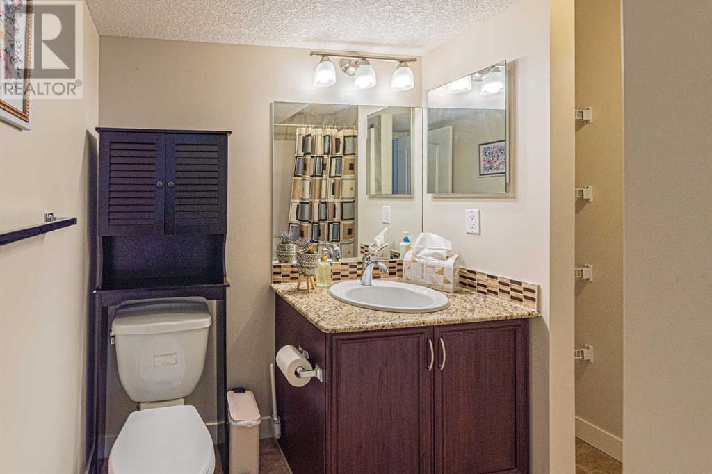 Single Family House for Sale in  Panora Way NW Panorama Hills Calgary 
