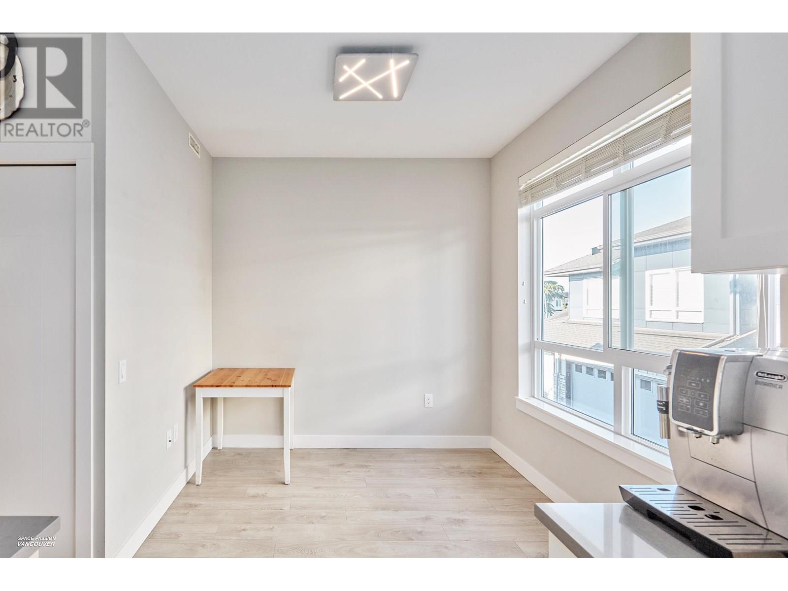 Photo 23 of 10 4991 No 5 Road, Richmond BC